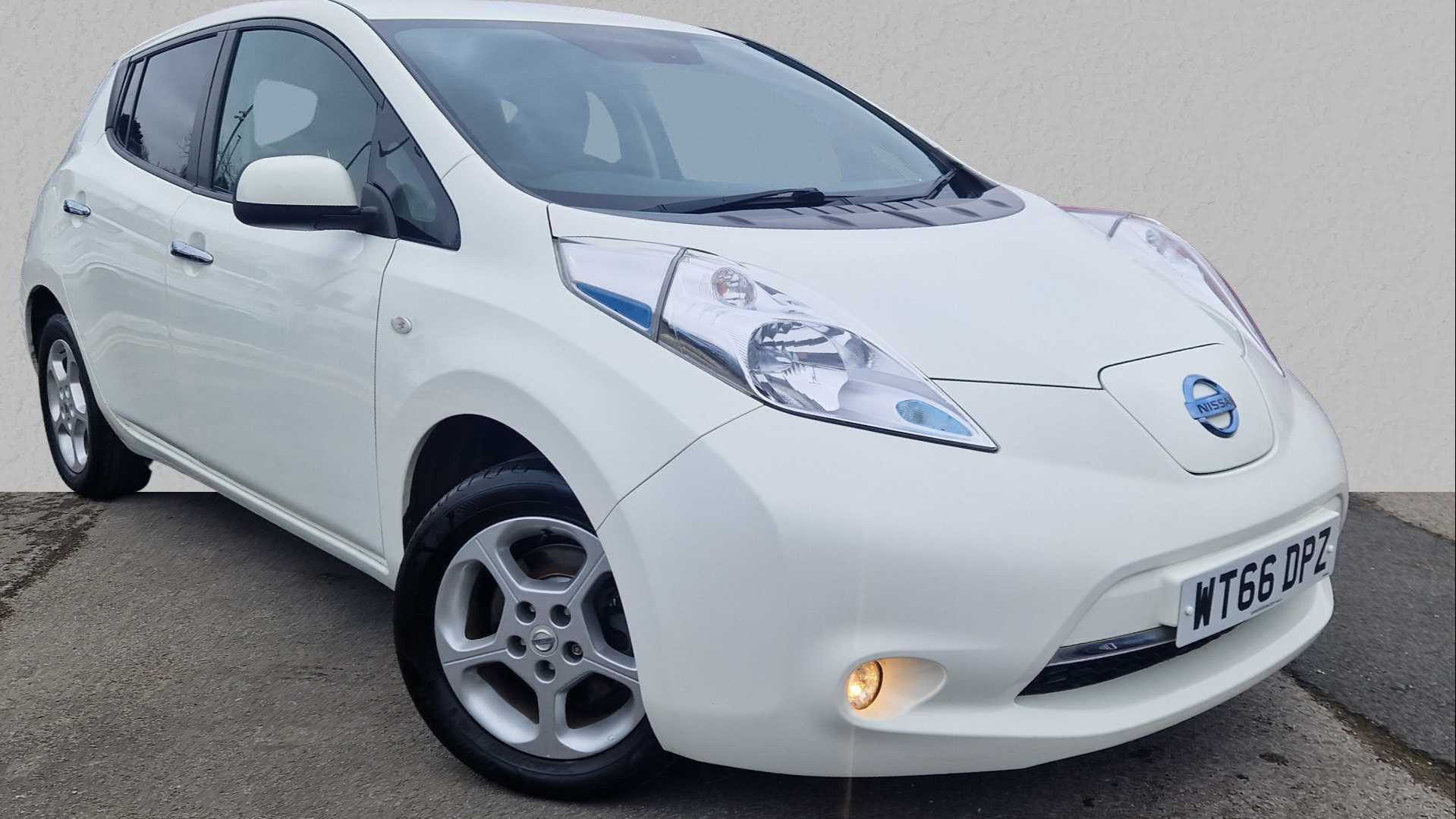 Main listing image - Nissan Leaf