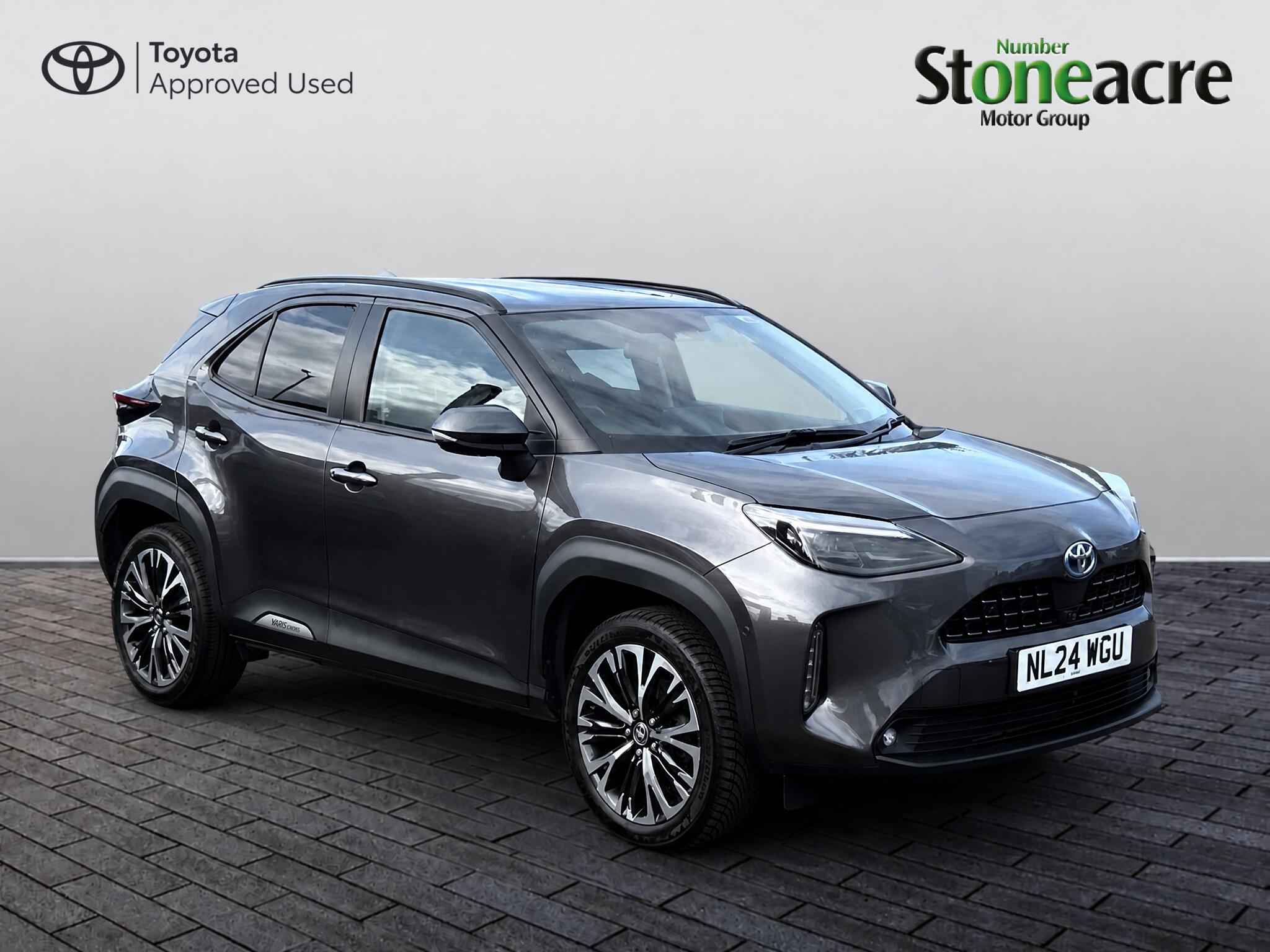 Main listing image - Toyota Yaris Cross