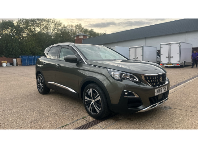 Main listing image - Peugeot 3008