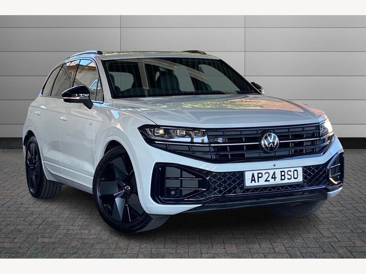 Main listing image - Volkswagen Touareg