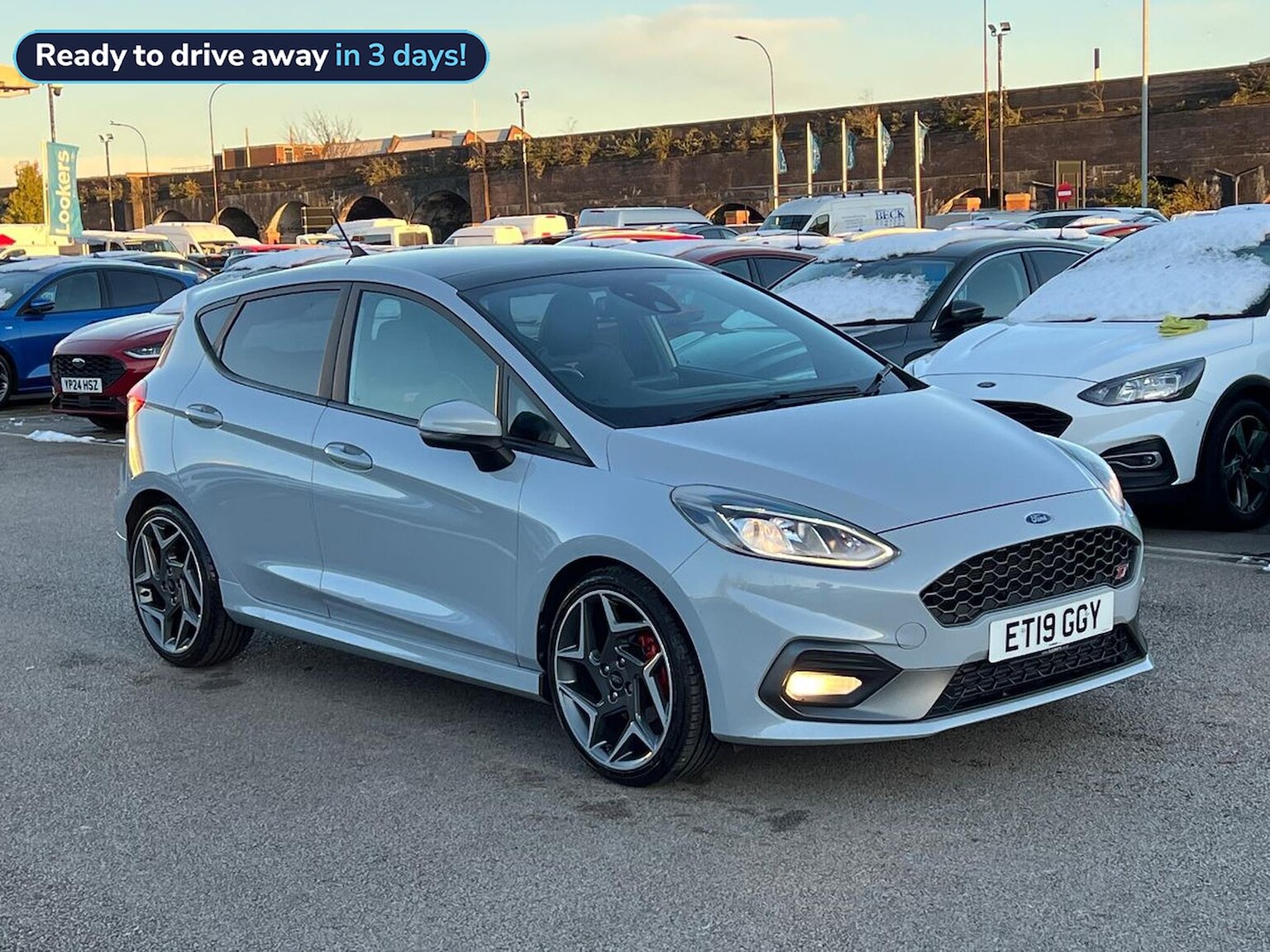 Main listing image - Ford Fiesta ST