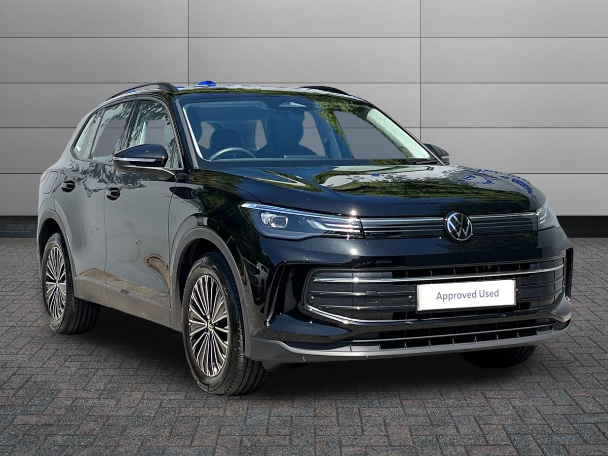 Main listing image - Volkswagen Tiguan