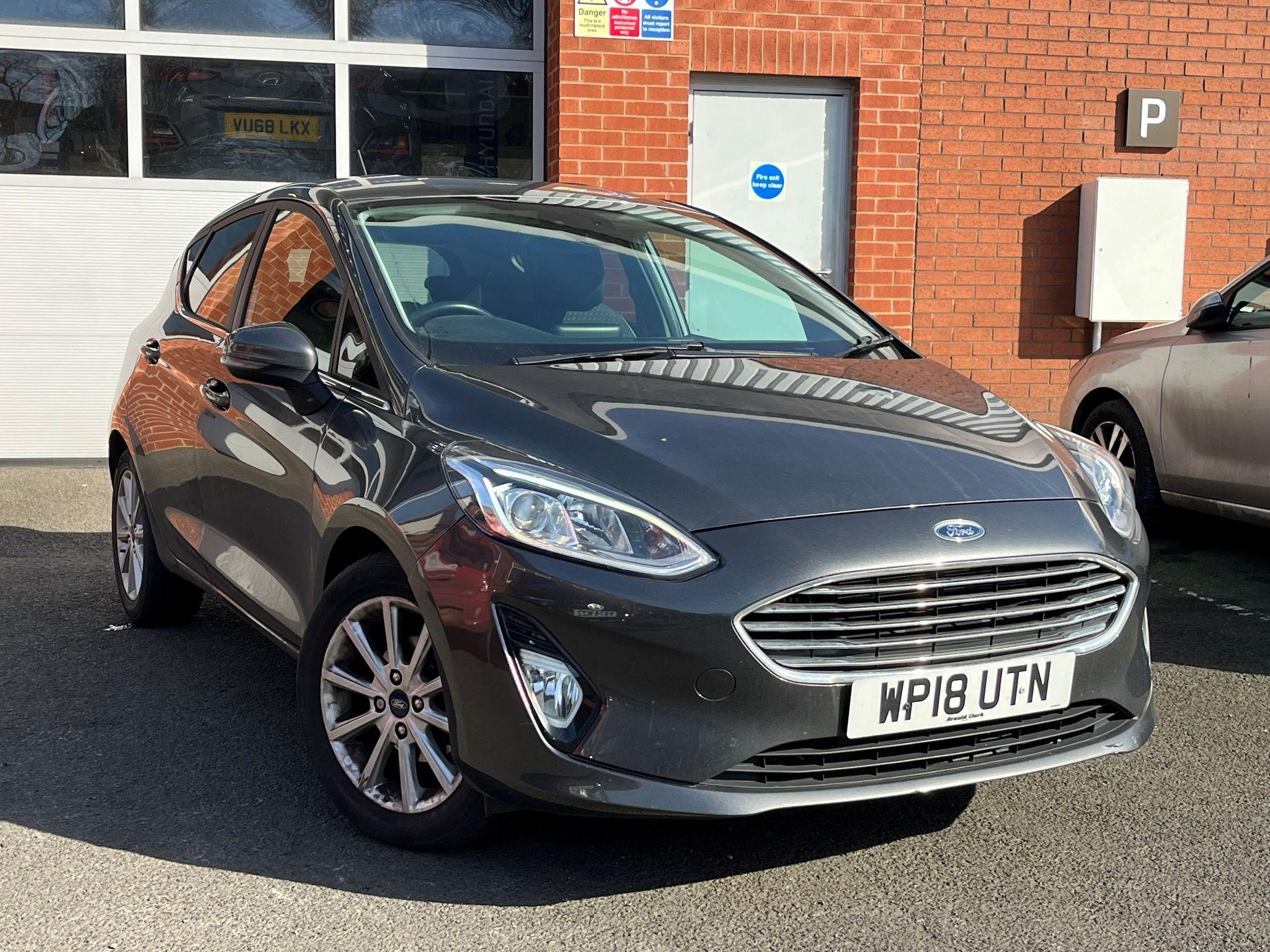 Main listing image - Ford Fiesta