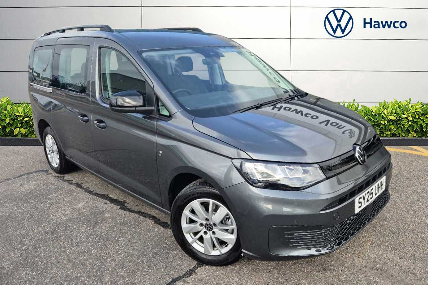 Main listing image - Volkswagen Caddy California Maxi