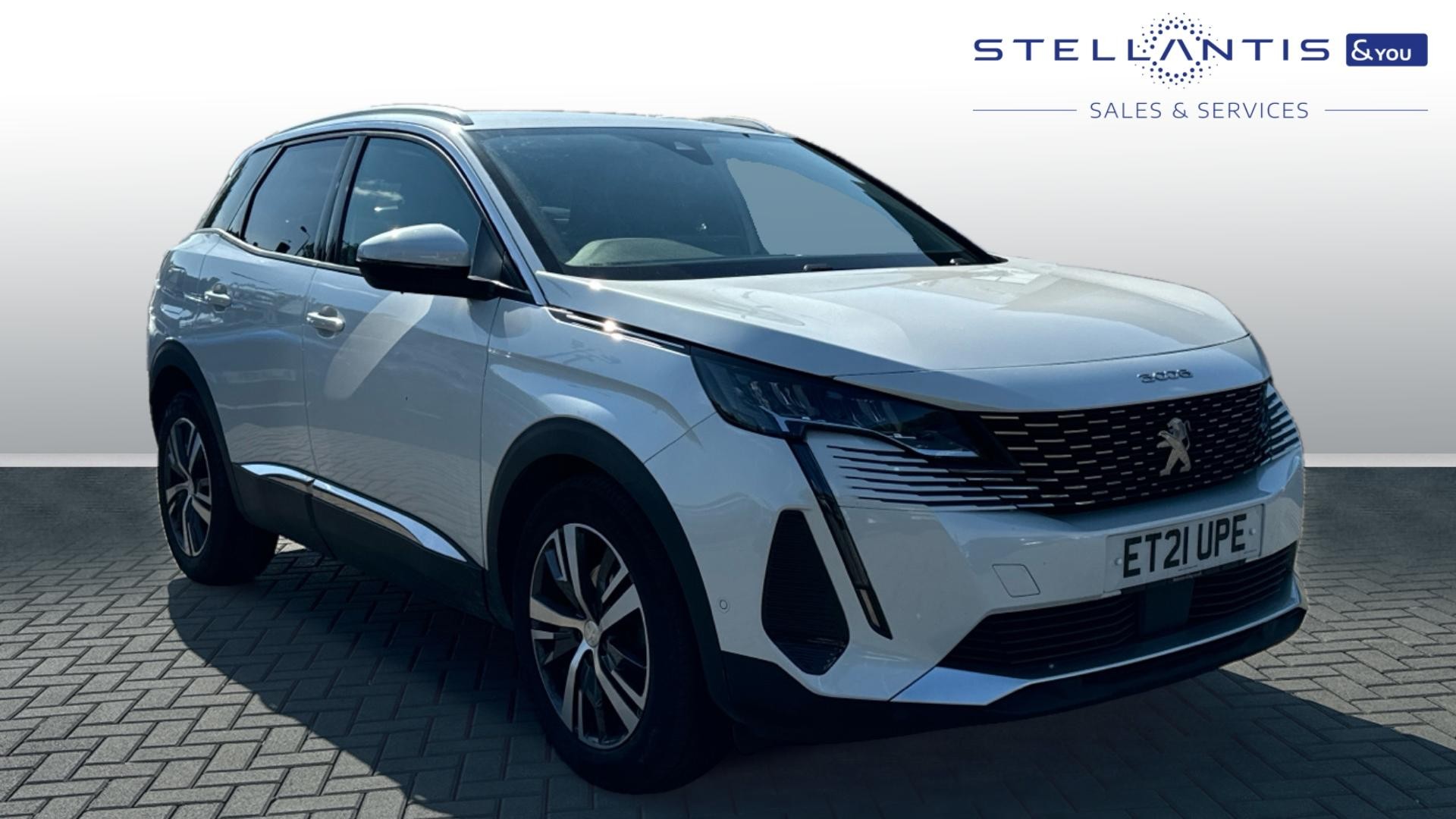 Main listing image - Peugeot 3008