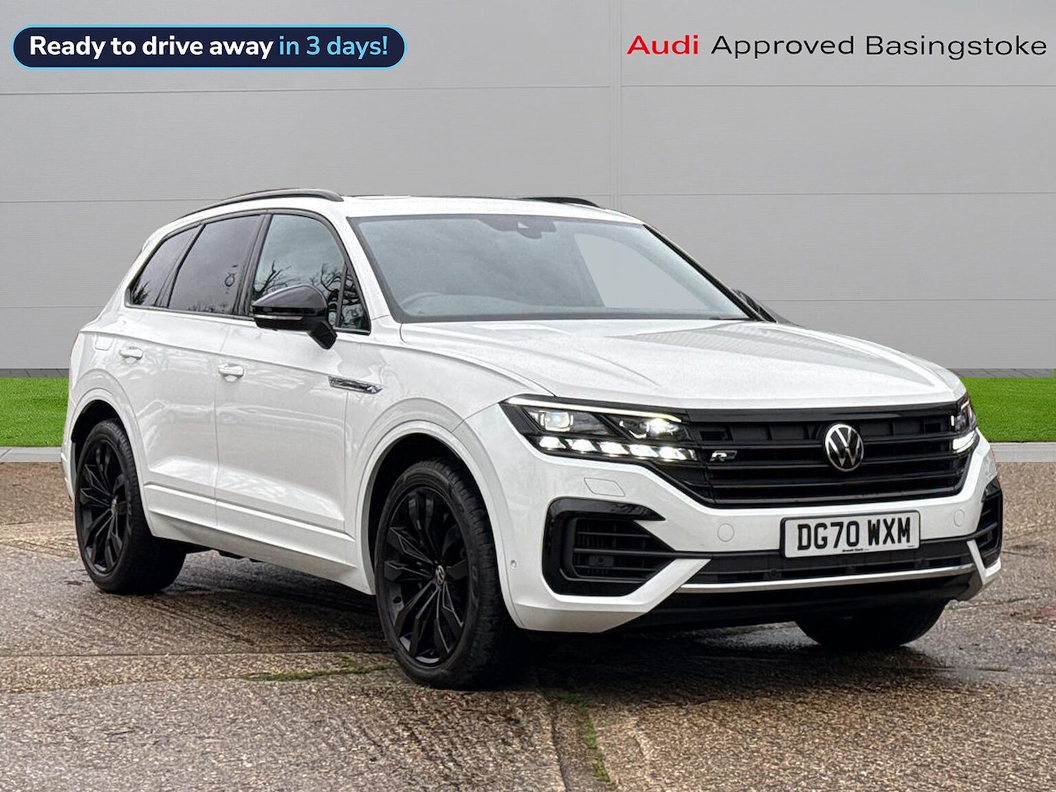 Main listing image - Volkswagen Touareg