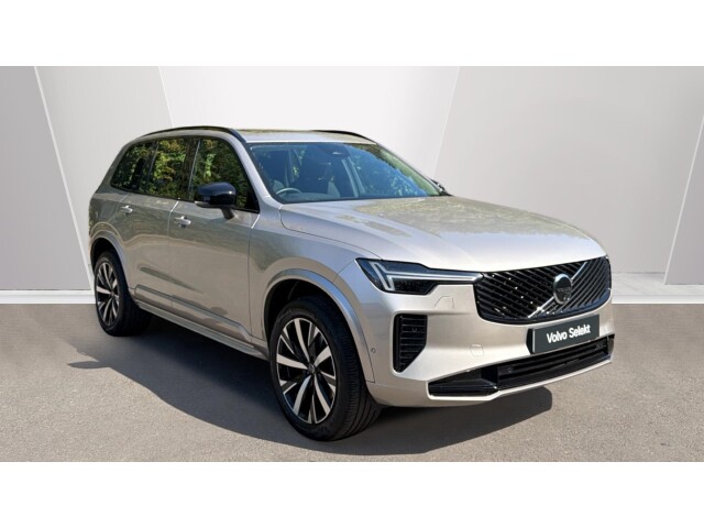 Main listing image - Volvo XC90