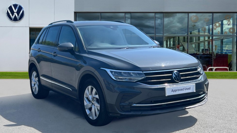 Main listing image - Volkswagen Tiguan