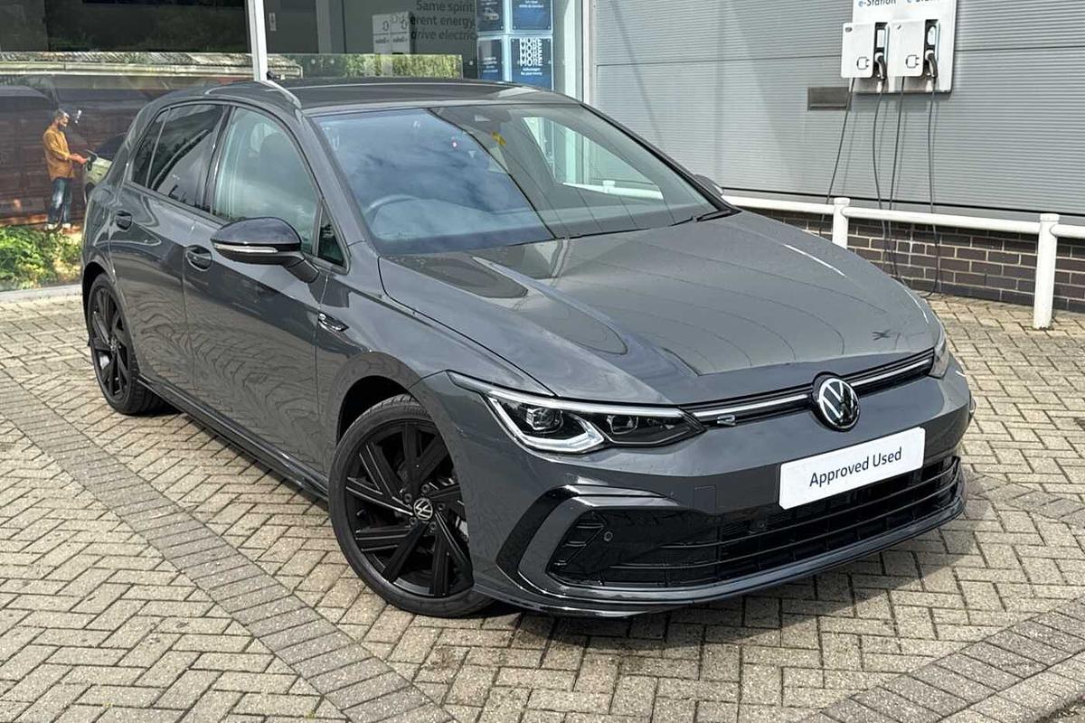 Main listing image - Volkswagen Golf