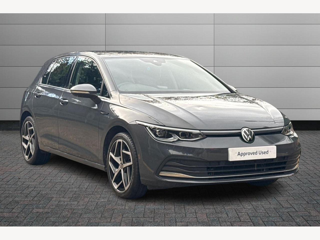 Main listing image - Volkswagen Golf