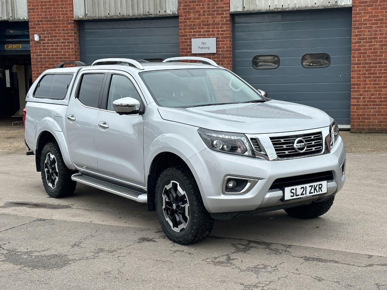 Main listing image - Nissan Navara