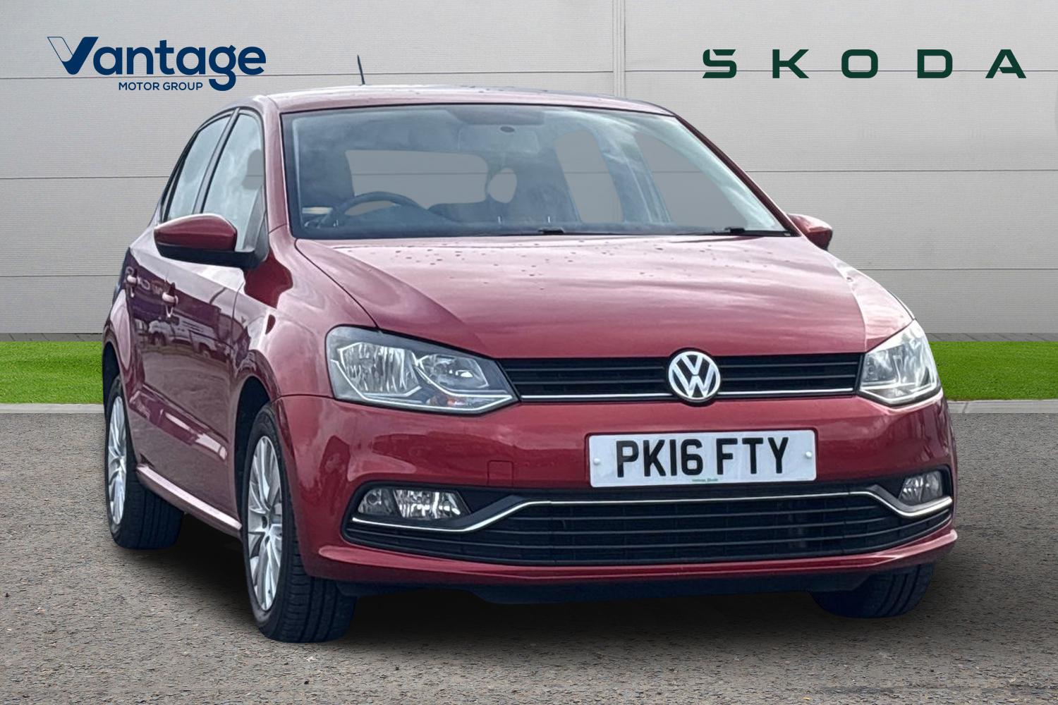 Main listing image - Volkswagen Polo