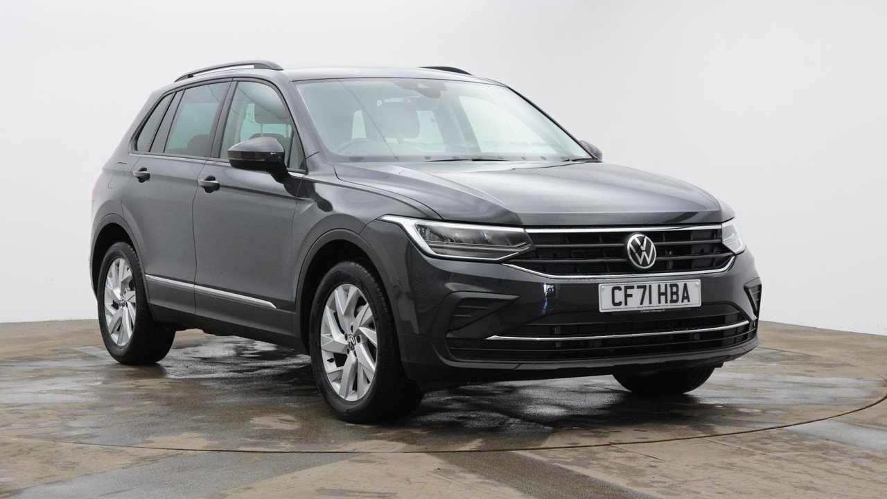 Main listing image - Volkswagen Tiguan