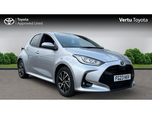 Main listing image - Toyota Yaris