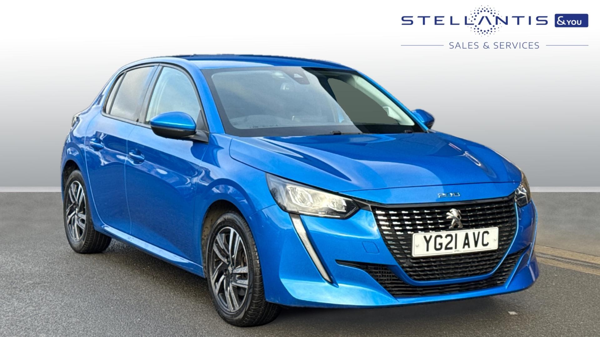 Main listing image - Peugeot 208