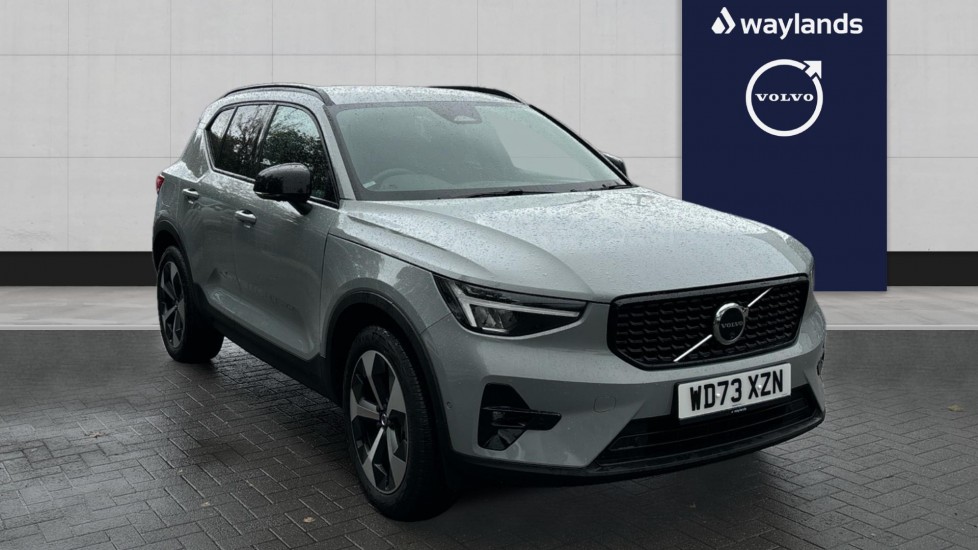 Main listing image - Volvo XC40