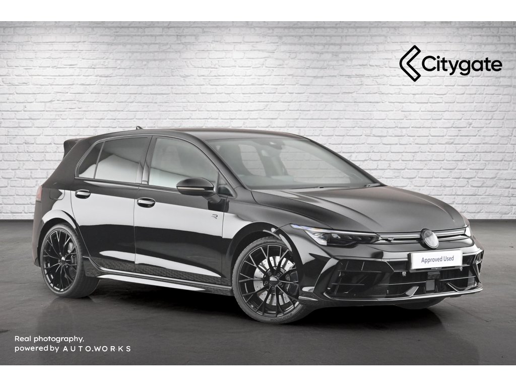 Main listing image - Volkswagen Golf