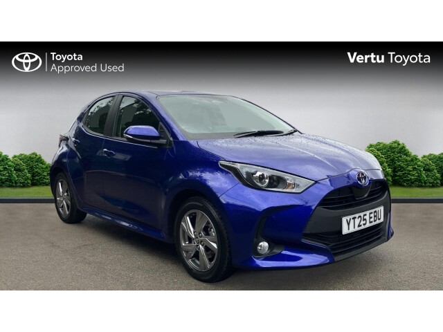 Main listing image - Toyota Yaris