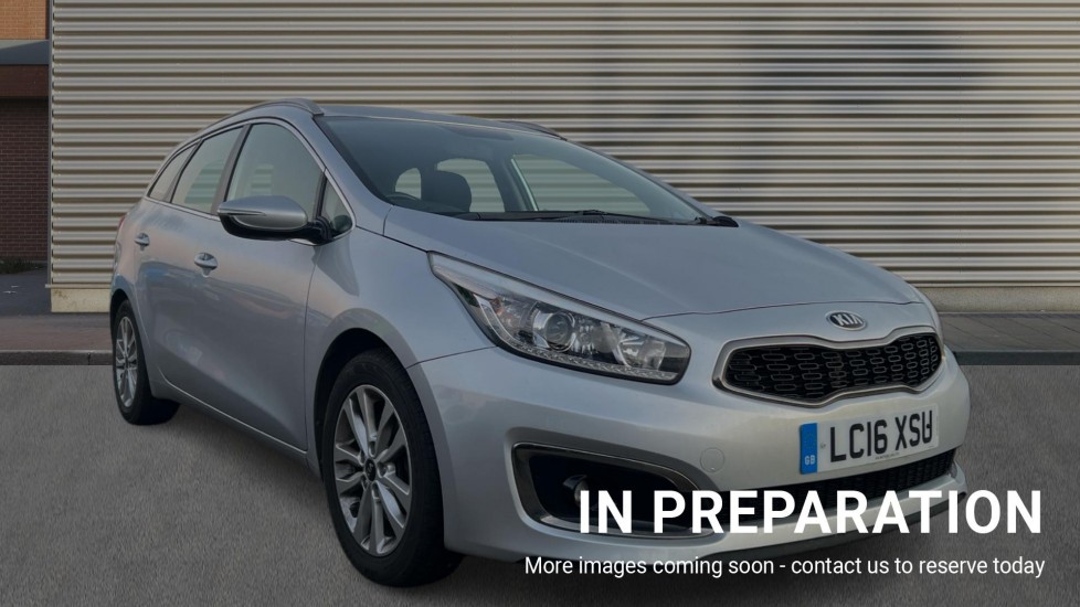 Main listing image - Kia Ceed SW