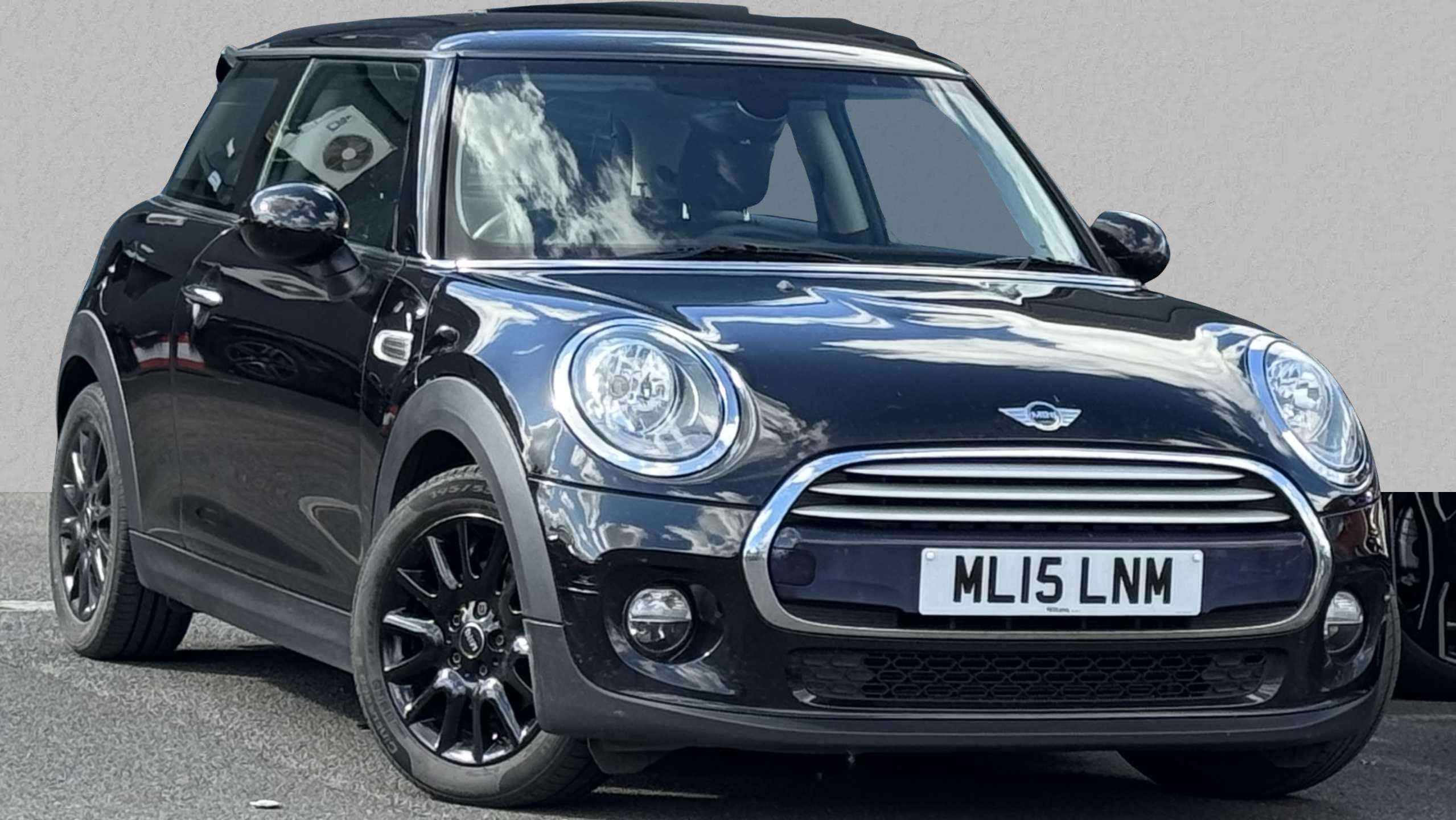 Main listing image - MINI Hatchback