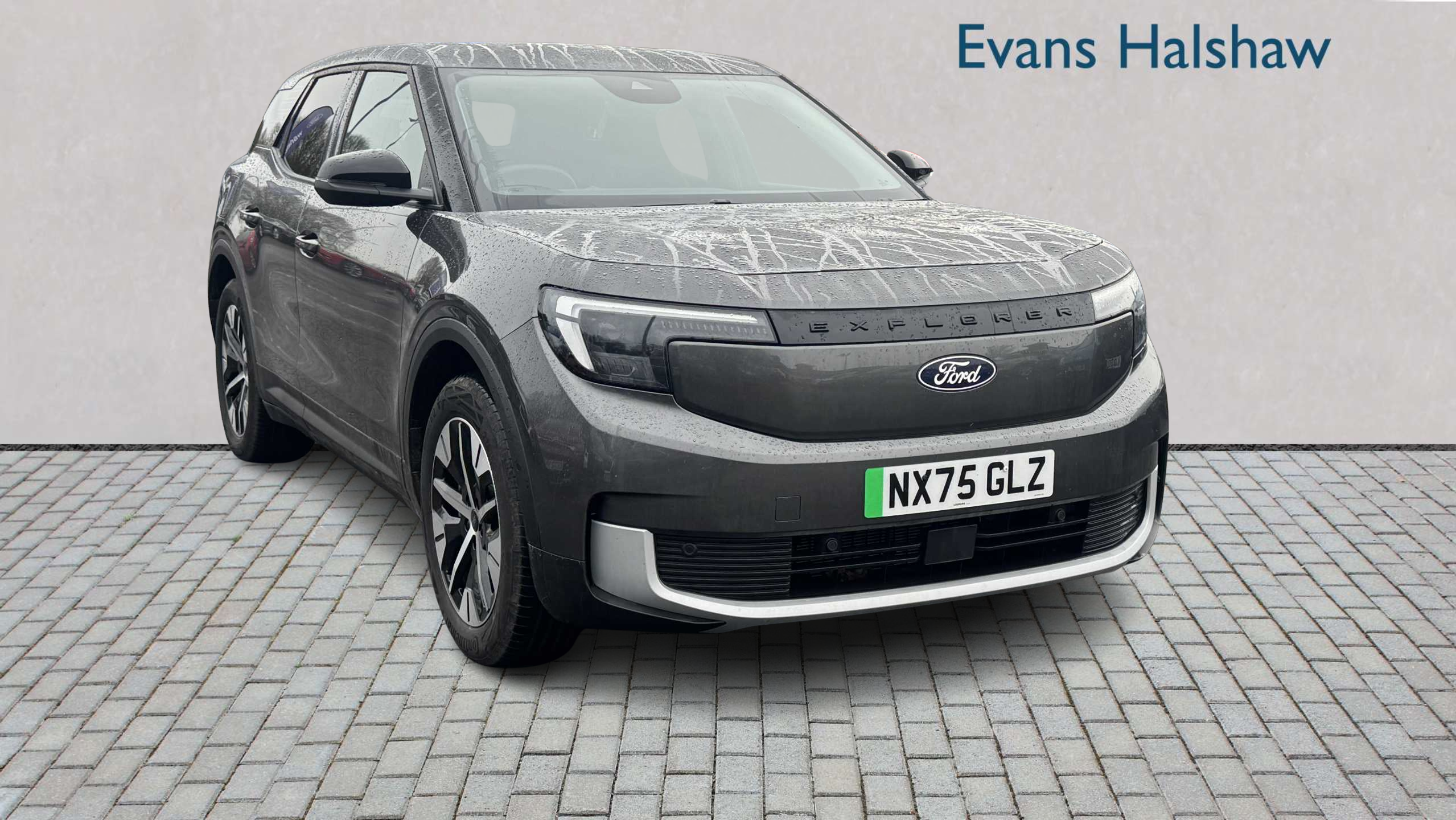 Main listing image - Ford Explorer