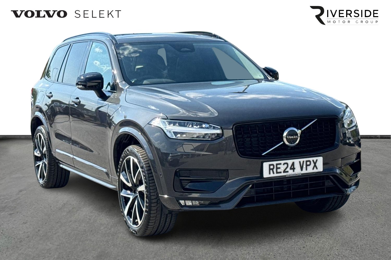 Main listing image - Volvo XC90