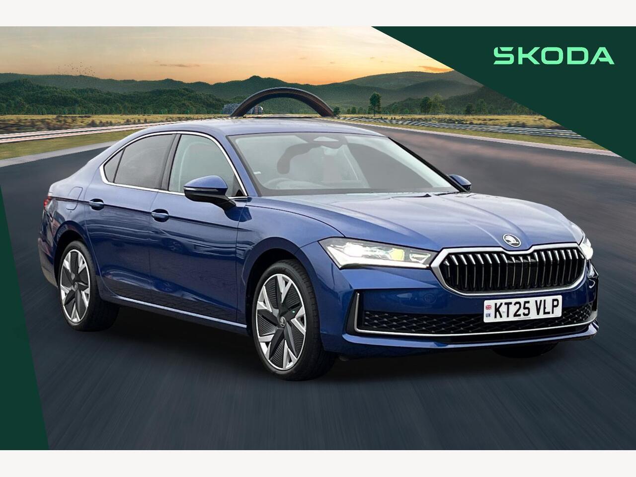 Main listing image - Skoda Superb