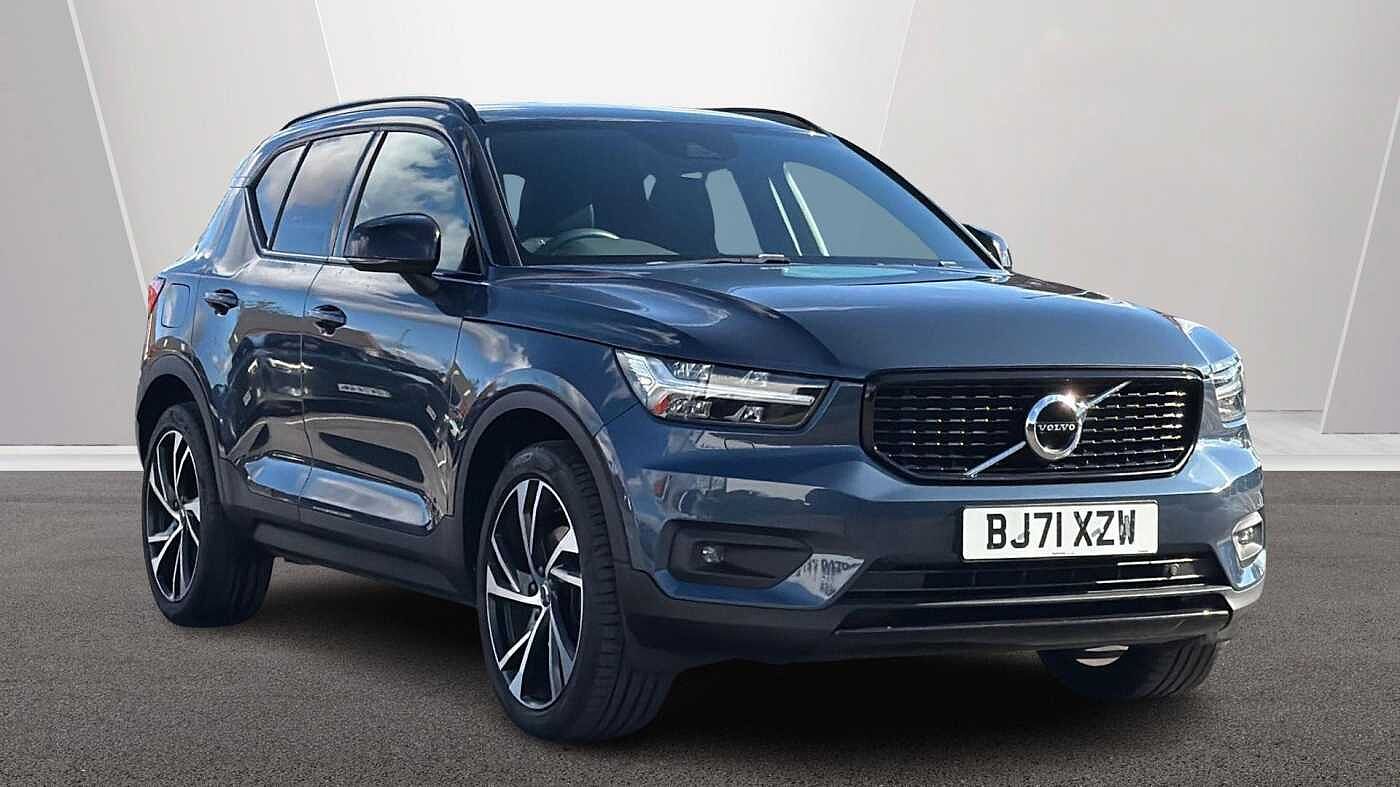 Main listing image - Volvo XC40