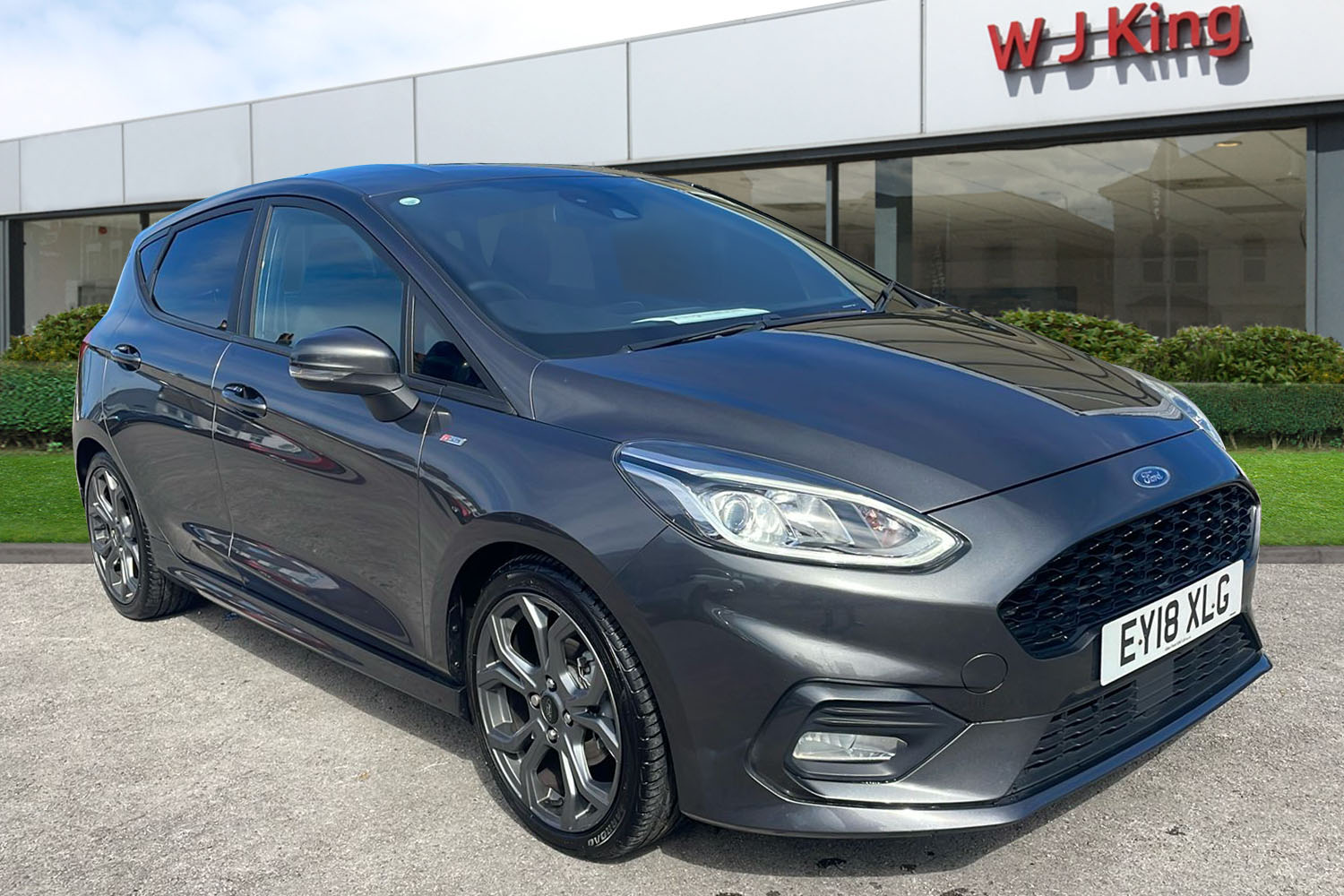Main listing image - Ford Fiesta