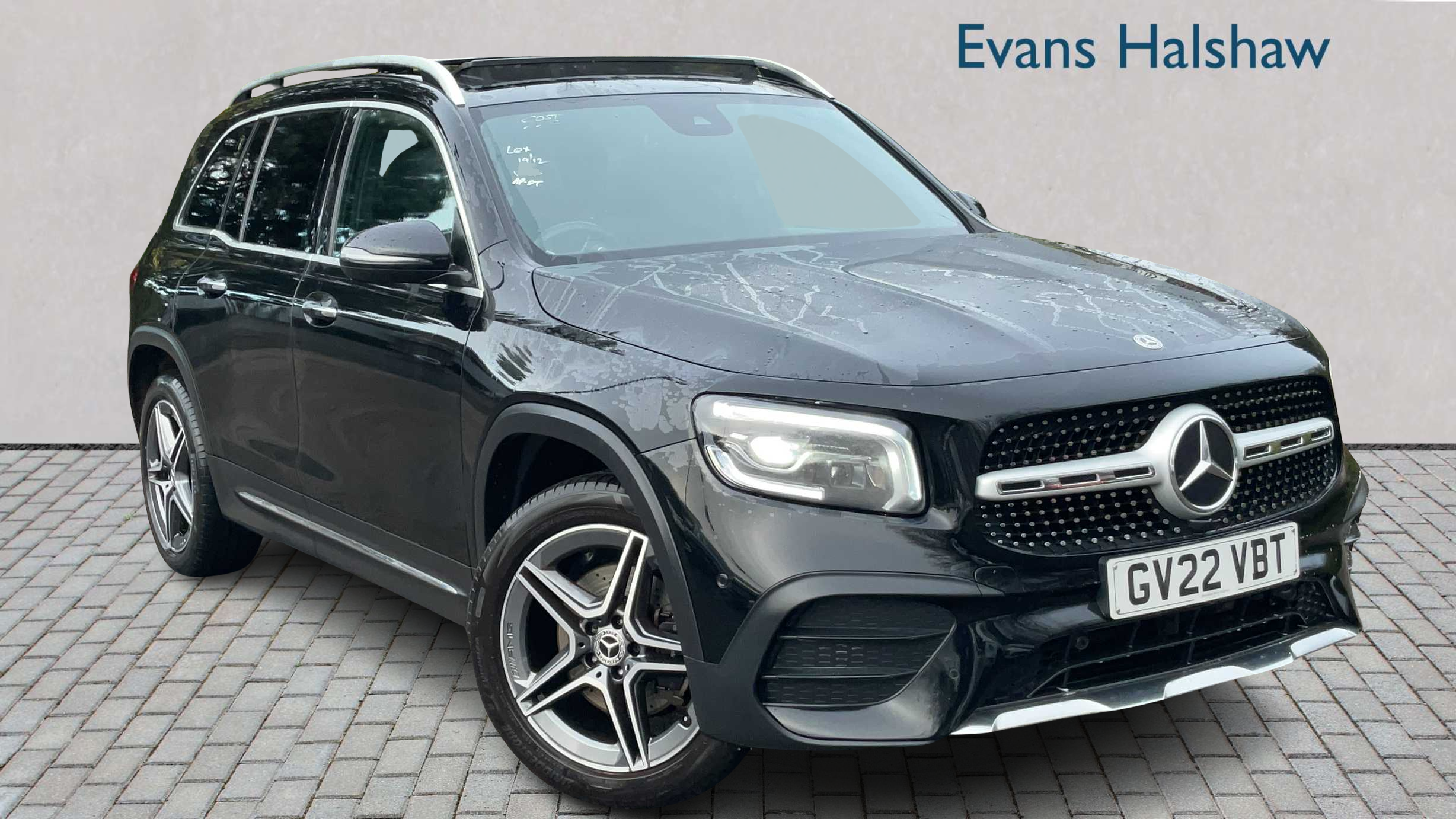 Main listing image - Mercedes-Benz GLB