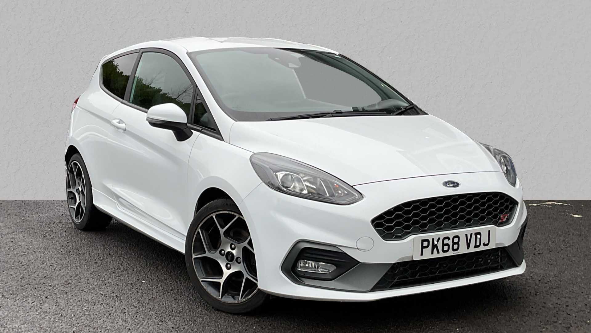 Main listing image - Ford Fiesta ST