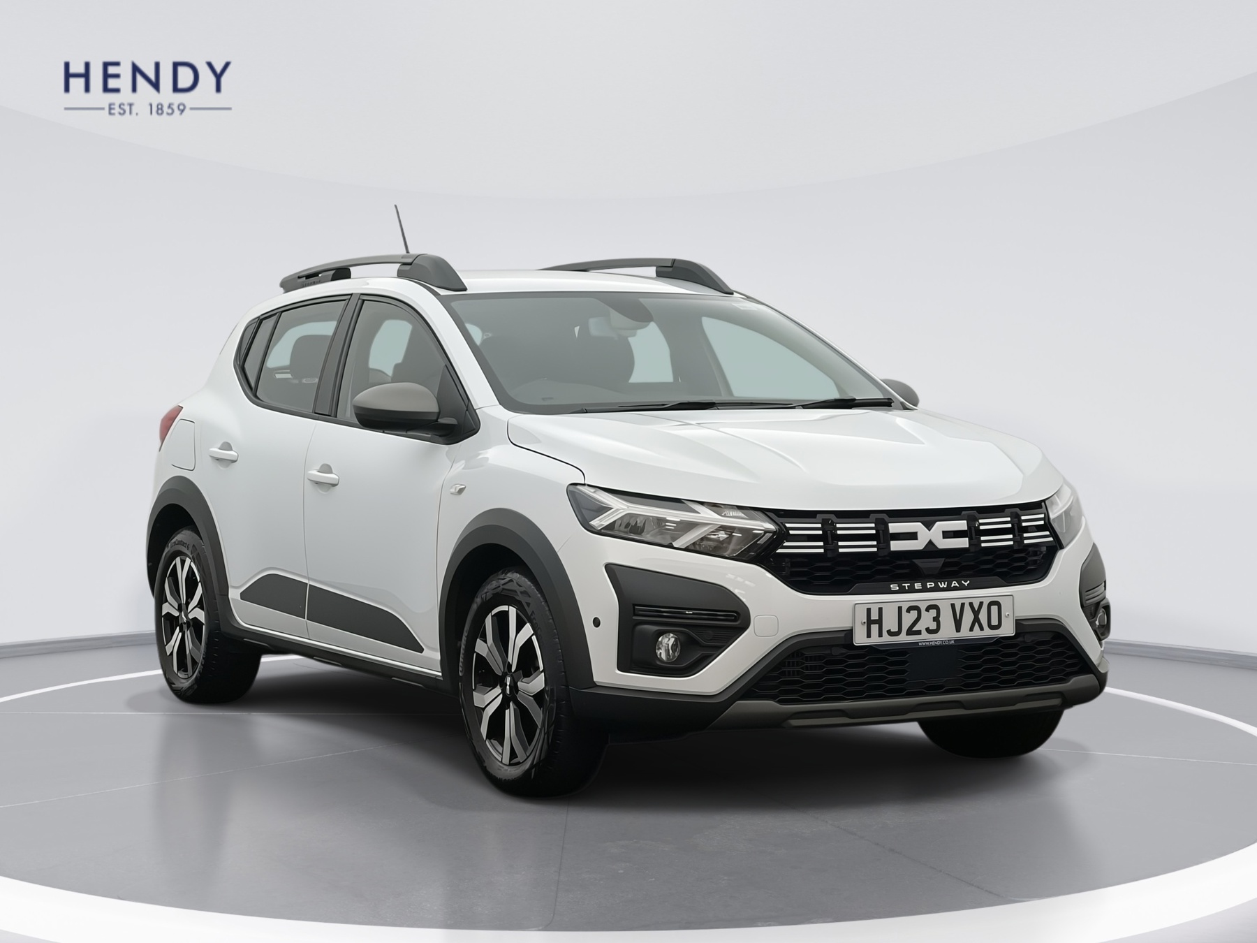 Main listing image - Dacia Sandero Stepway