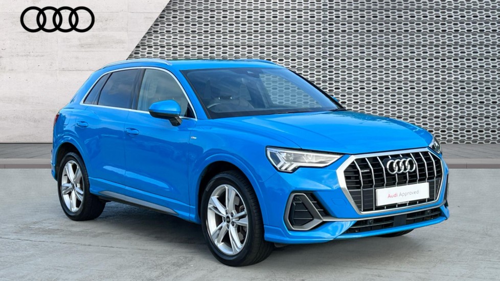 Main listing image - Audi Q3