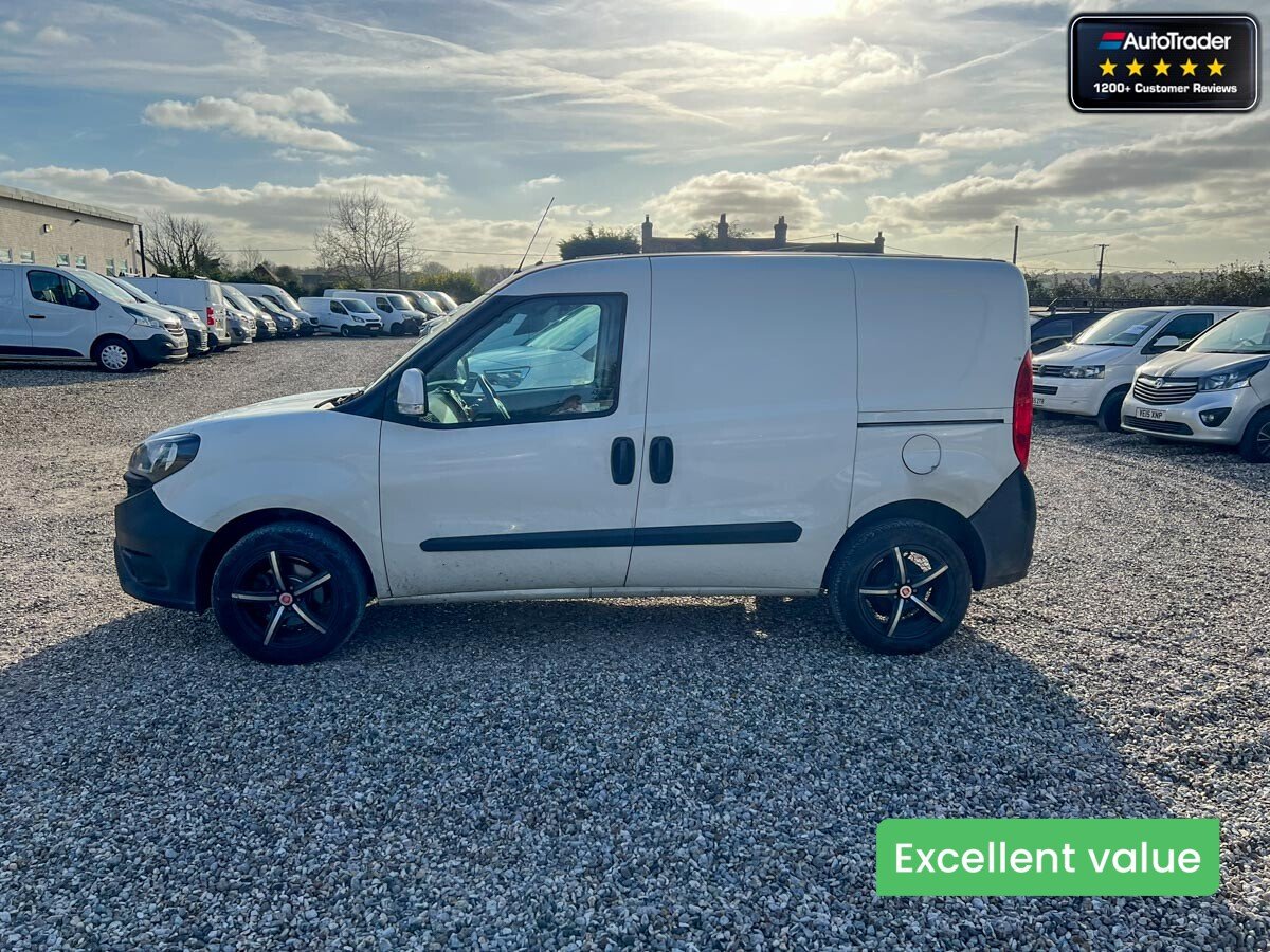 Main listing image - Fiat Doblo