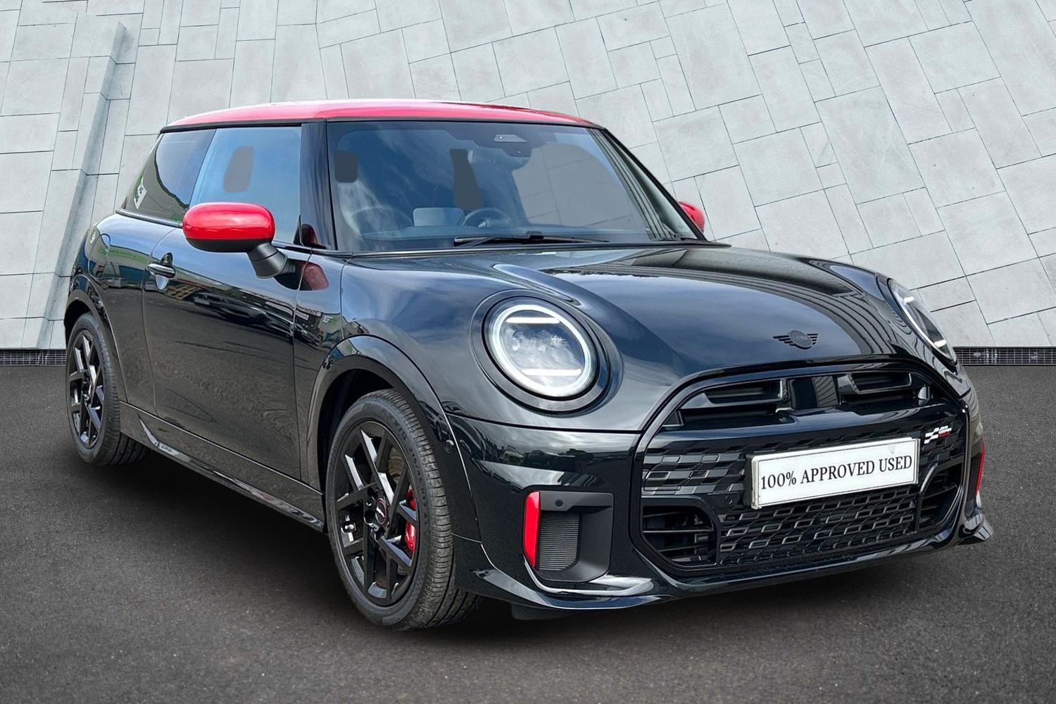 Main listing image - MINI Hatchback