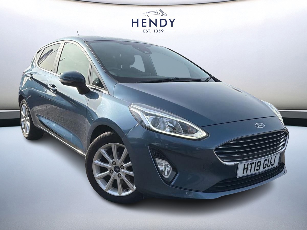 Main listing image - Ford Fiesta