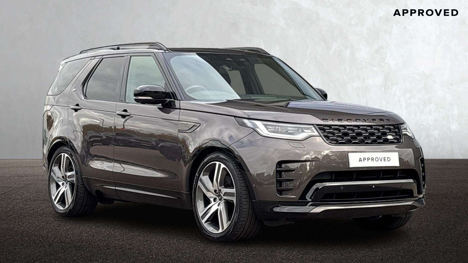 Main listing image - Land Rover Discovery
