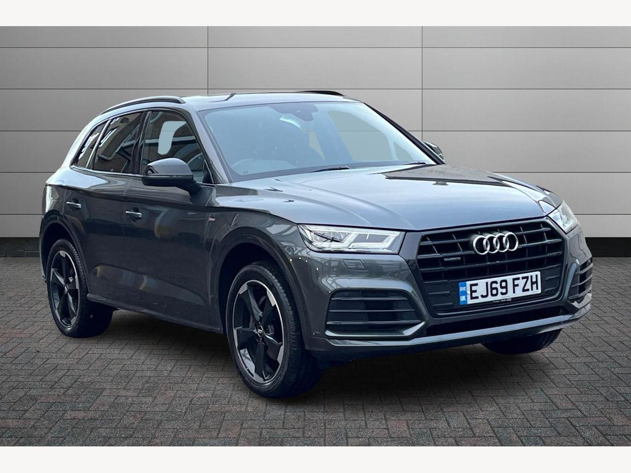 Main listing image - Audi Q5