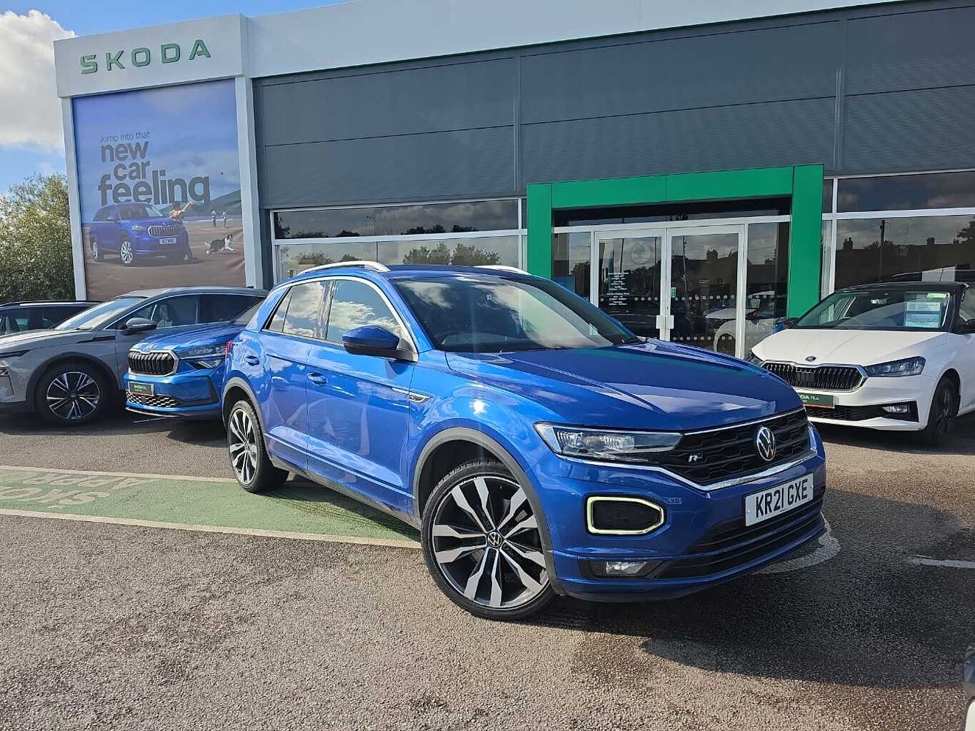 Main listing image - Volkswagen T-Roc