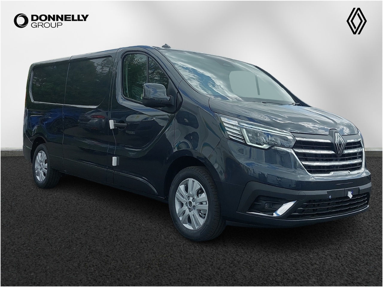 Main listing image - Renault Trafic