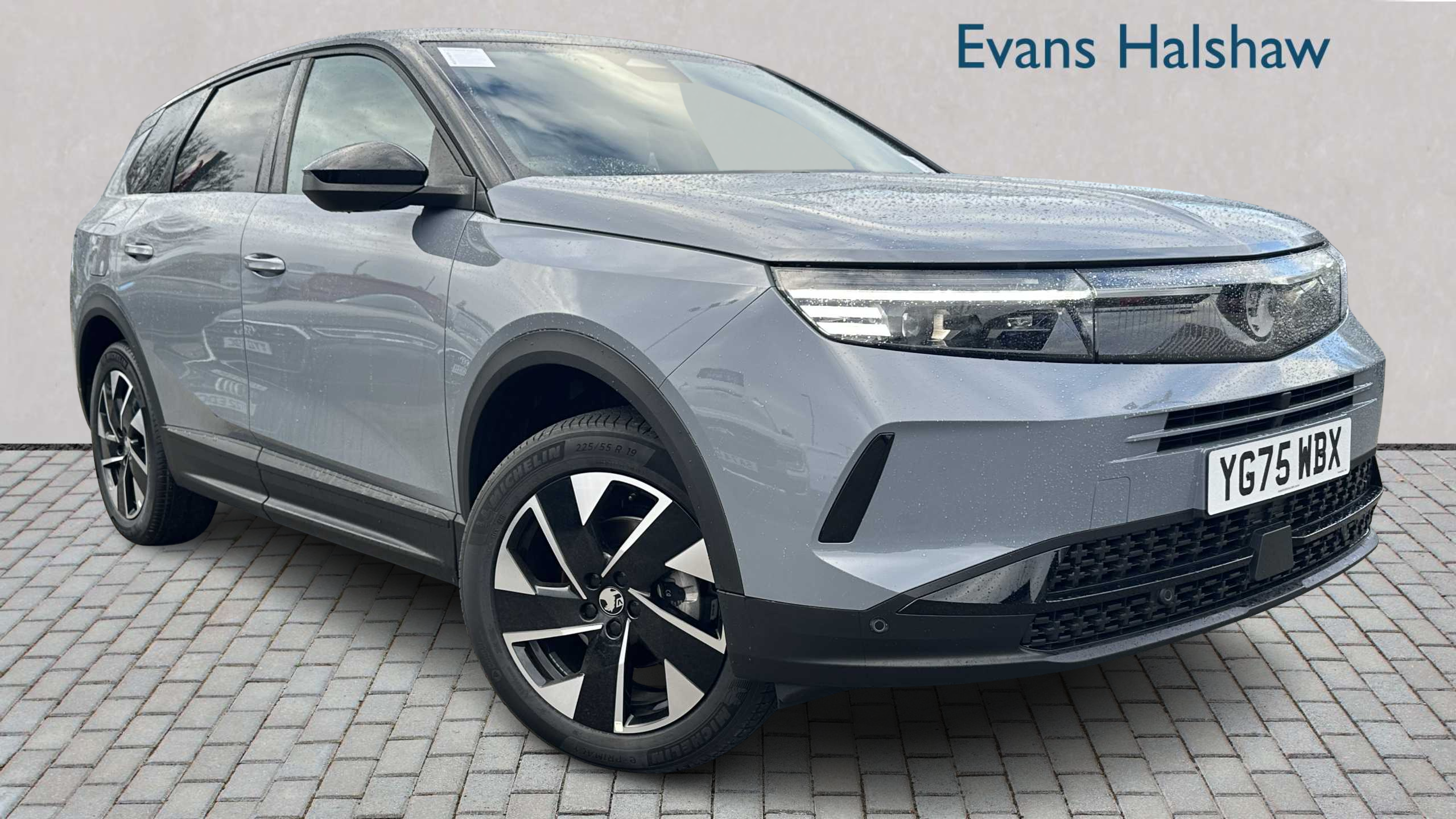 Main listing image - Vauxhall Grandland