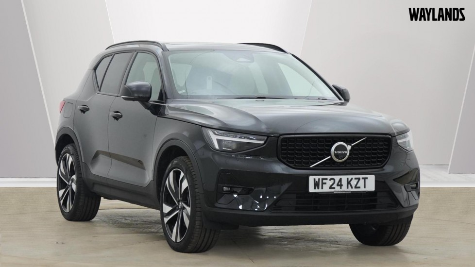 Main listing image - Volvo XC40