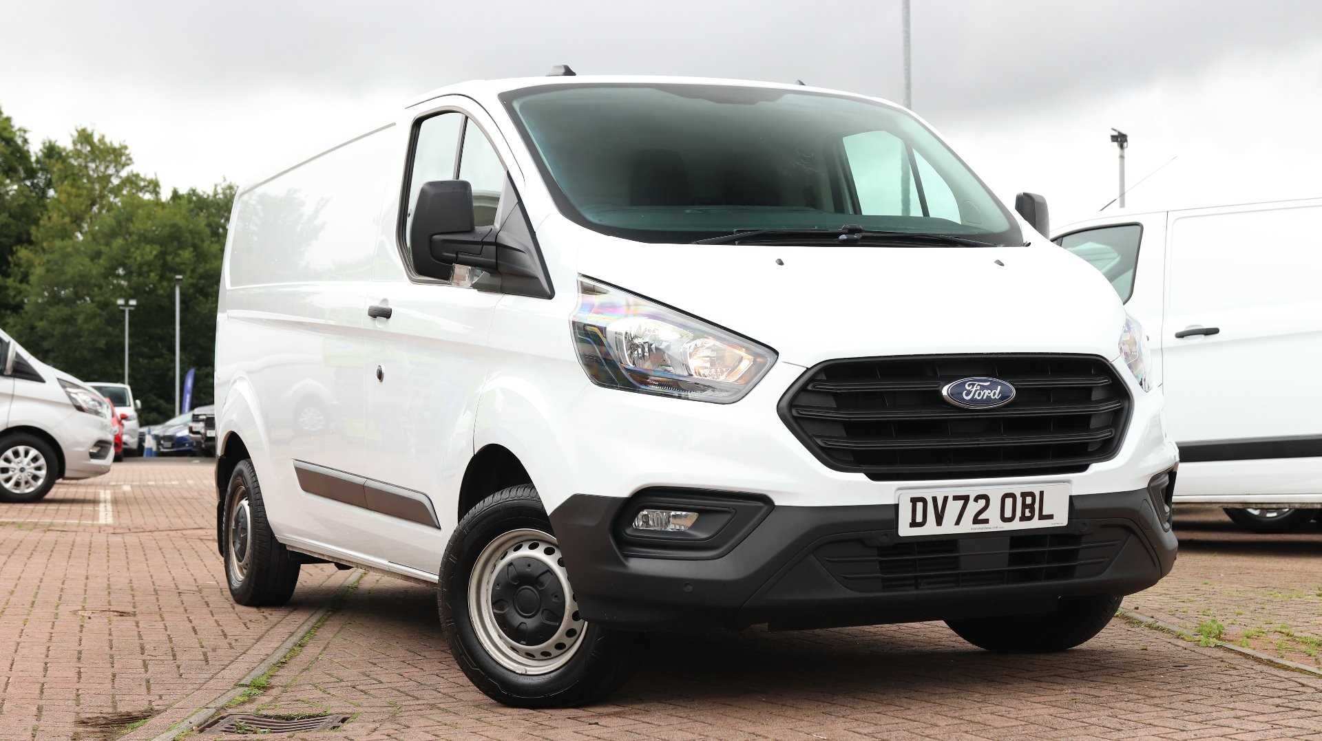 Main listing image - Ford Transit Custom