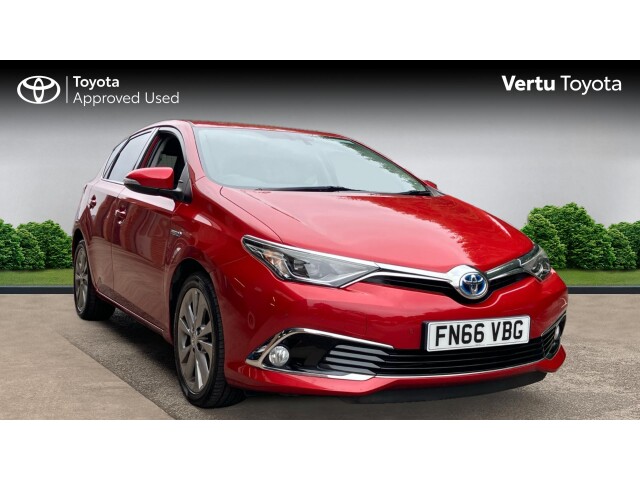 Main listing image - Toyota Auris