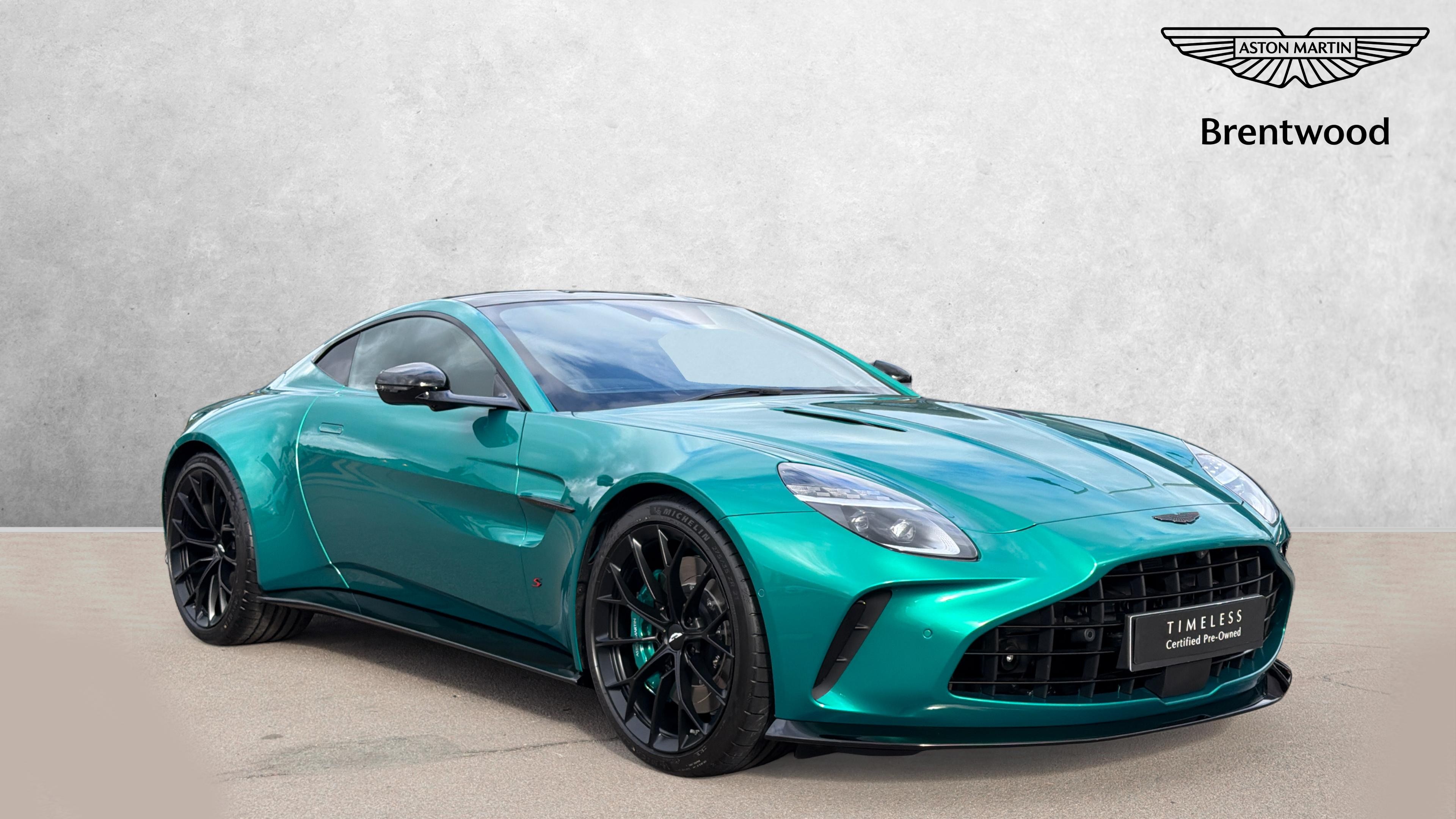 Main listing image - Aston Martin Vantage
