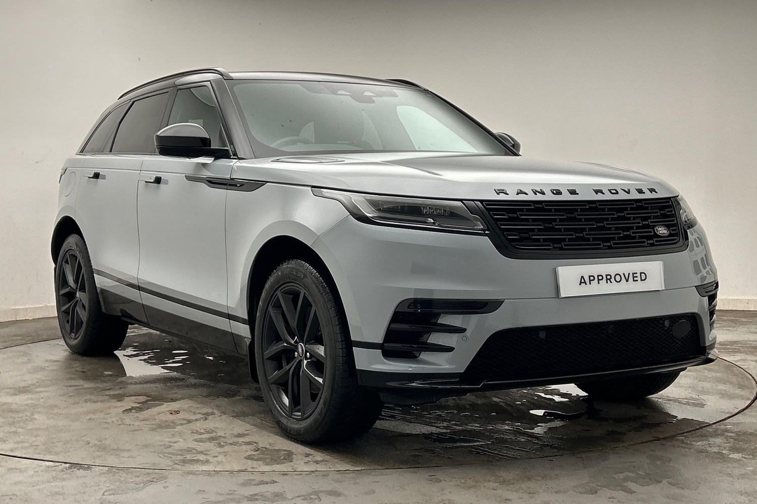 Main listing image - Land Rover Range Rover Velar