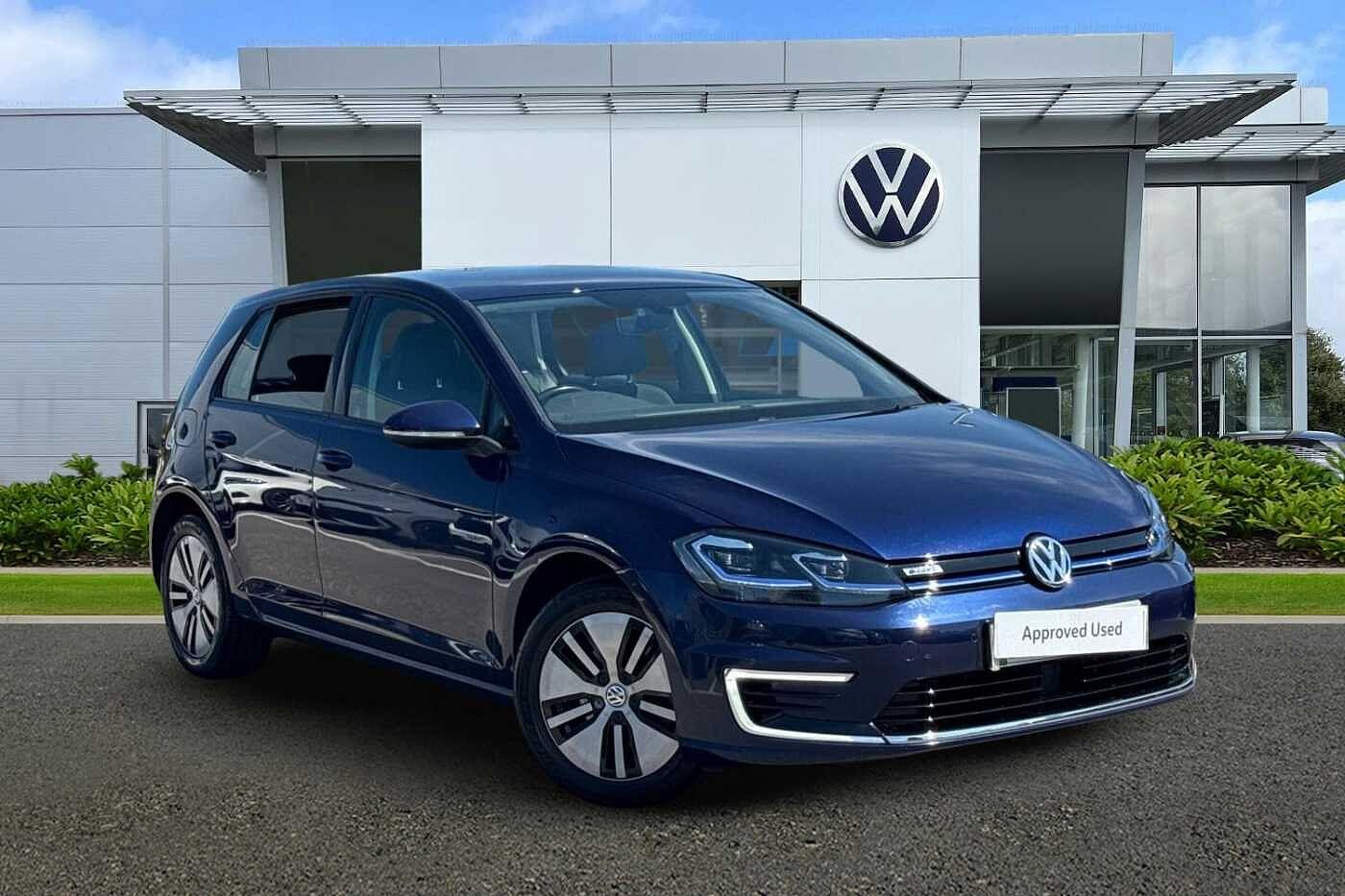 Main listing image - Volkswagen e-Golf