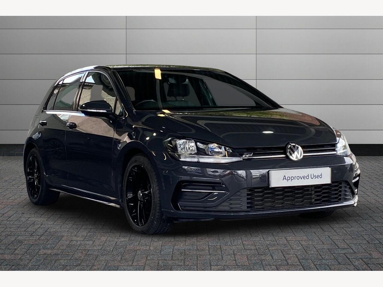 Main listing image - Volkswagen Golf