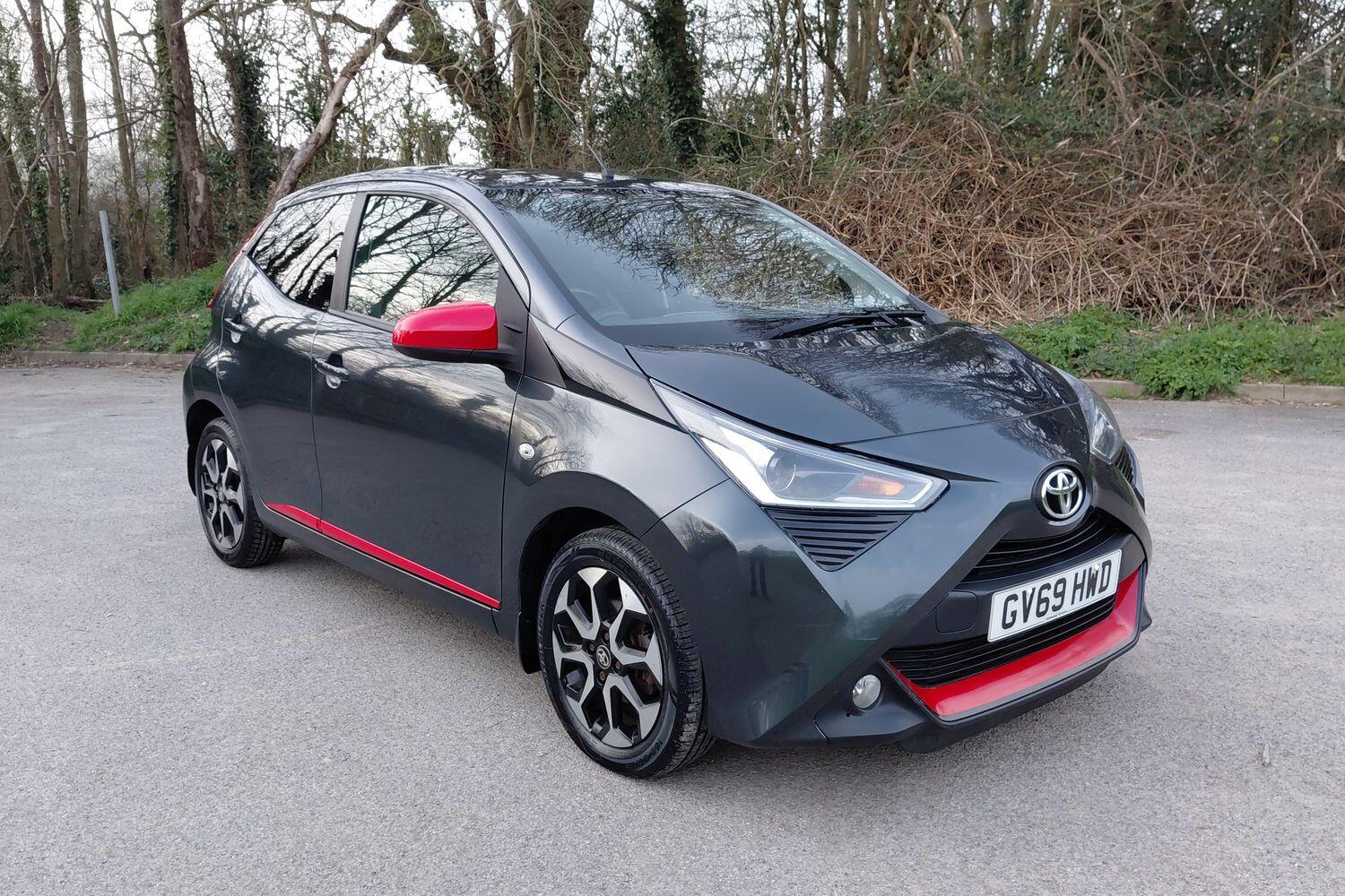 Main listing image - Toyota Aygo