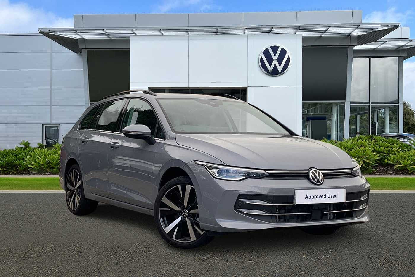 Main listing image - Volkswagen Golf Estate